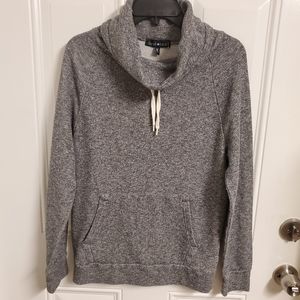 Derek Heart Women's Gray Sweater